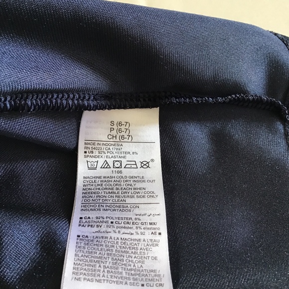 Old Navy, pair of Velvet Dresses, Navy Blue and Emerald, size Girls small 6-7 - Picture 3 of 4